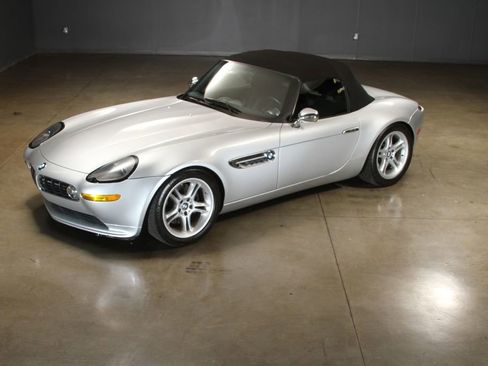 Used 2002 BMW Z8 image 3