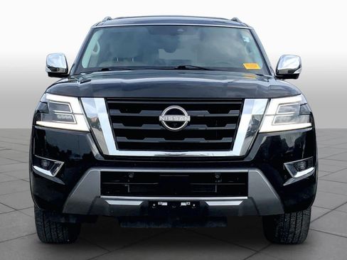 Used 2021 Nissan Armada Platinum w/ Captain's Chairs Package RWD image 4