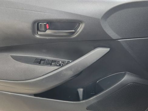 Used 2024 Toyota Corolla LE FWD image 17