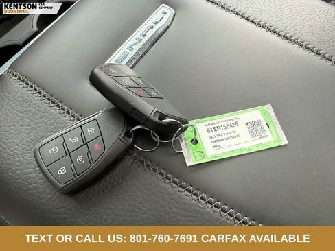 Used 2025 GMC Yukon XL Denali w/ Sun & Power Step Package AWD/4WD image 42