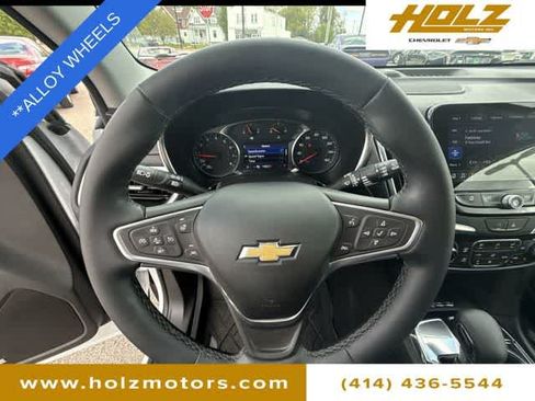 Certified 2023 Chevrolet Equinox Premier FWD image 12