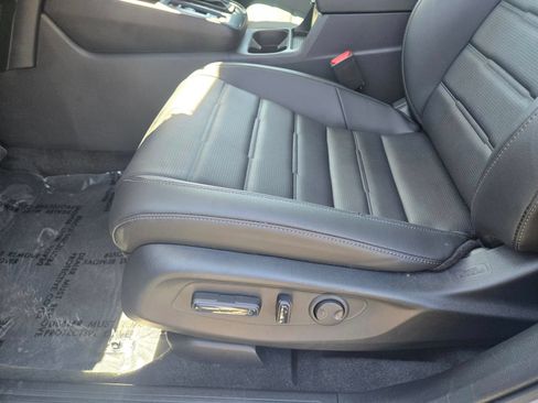 Certified 2026 Honda CR-V EX image 10