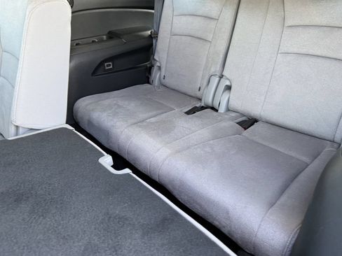 Used 2021 Honda Pilot EX image 12