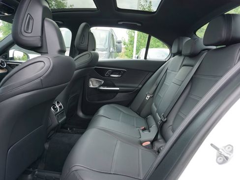 Used 2023 Mercedes-Benz C 300 4MATIC Sedan image 19