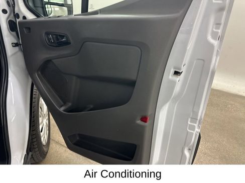 Used 2024 Ford Transit 350 XLT image 20