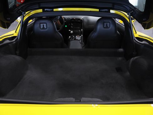 Used 2008 Chevrolet Corvette Z06 w/ Preferred Equipment Group RWD image 7
