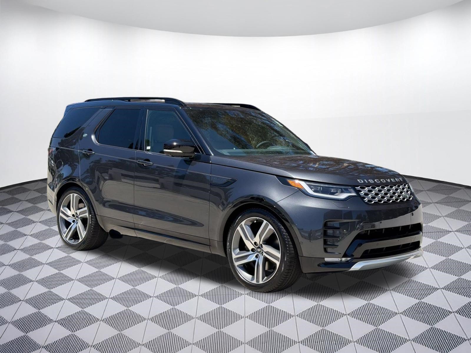 New 2026 Land Rover Discovery Limited Edition AWD/4WD image 7
