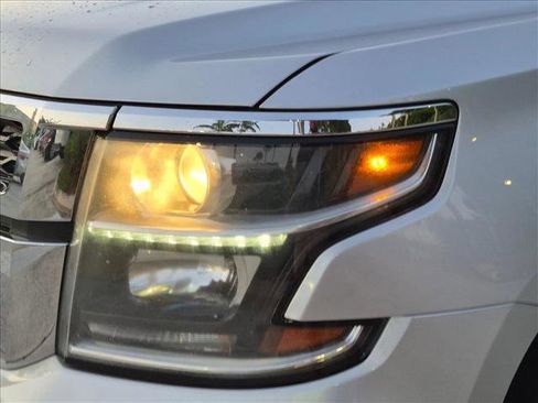 Used 2019 Chevrolet Tahoe LT RWD image 8