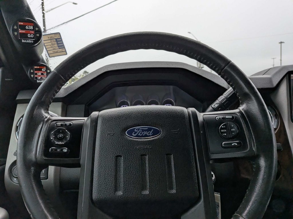 Used 2016 Ford F350 Lariat w/ Lariat Interior Package AWD/4WD image 18