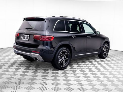Used 2026 Mercedes-Benz GLB 250 image 5
