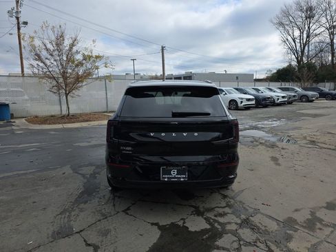 New 2025 Volvo EX90 Ultra w/ Protection Package Premier image 14