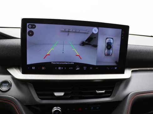 Used 2025 Ford Explorer ST-Line w/ ST-Line Street Pack image 23