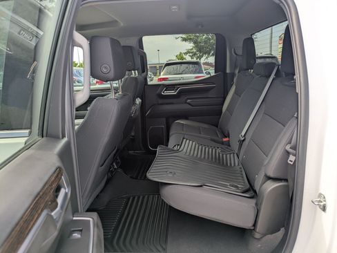 Used 2024 GMC Sierra 1500 SLE w/ X31 Off-Road Package AWD/4WD image 29