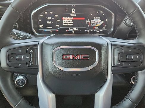 Used 2025 GMC Sierra 2500 SLT w/ SLT Premium Package AWD/4WD image 24