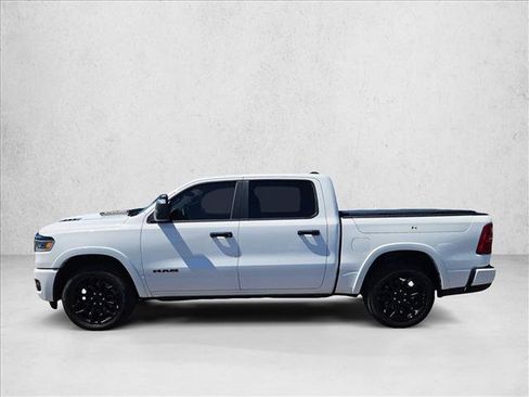 Used 2025 RAM 1500 Limited AWD/4WD image 9