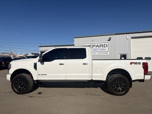 Used 2022 Ford F350 Platinum w/ FX4 Off-Road Package image 8