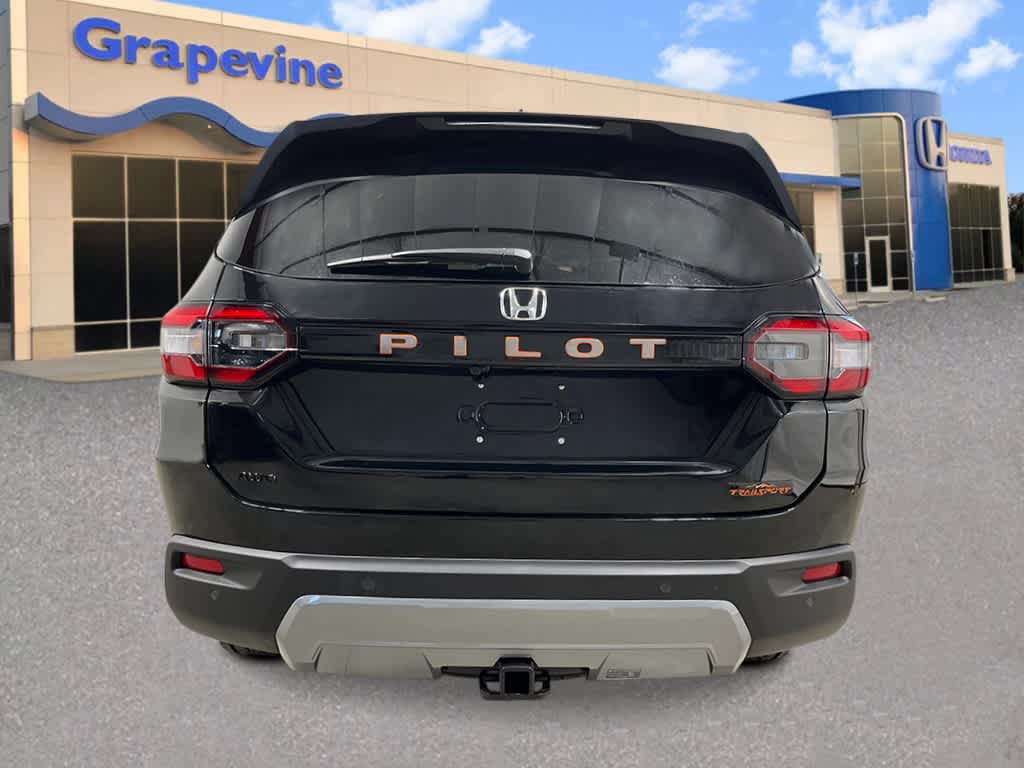 New 2026 Honda Pilot TrailSport image 4