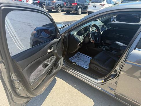 Used 2011 Honda Accord SE image 9