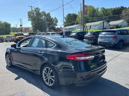 Used 2020 Ford Fusion Titanium FWD image 4