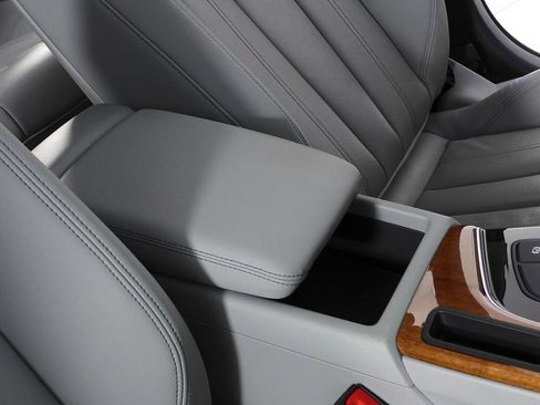 Used 2022 Audi A4 2.0T Premium w/ 18" Wheel Package image 16