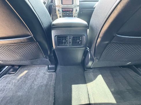 Used 2012 Toyota 4Runner Limited AWD/4WD image 28