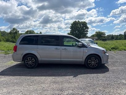 Used 2019 Dodge Grand Caravan SE