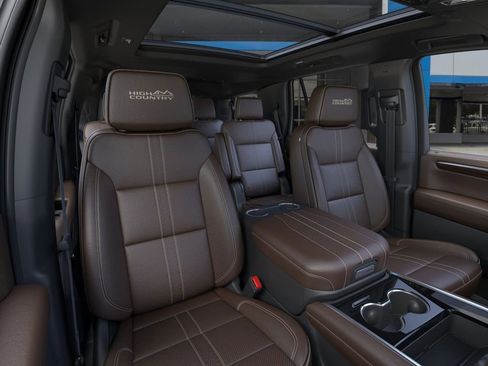 New 2026 Chevrolet Tahoe High Country w/ Sun And Tow Package AWD/4WD image 16