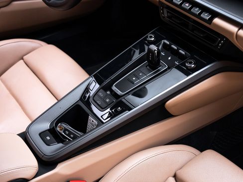 Used 2021 Porsche 911 Carrera S image 35