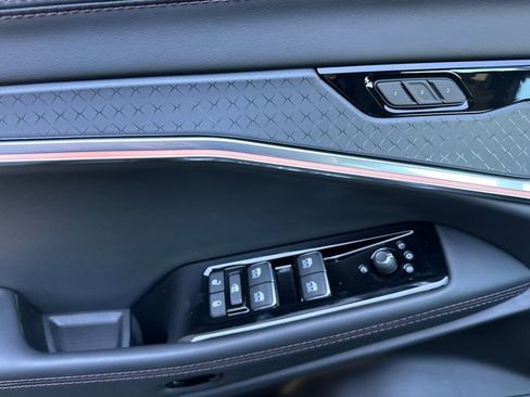 New 2025 Jeep Wagoneer S Limited image 11