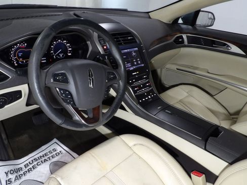 Used 2014 Lincoln MKZ AWD w/ Equipment Group 101A Select image 9