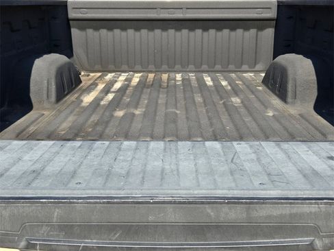 Used 2020 Chevrolet Silverado 1500 Custom w/ Custom Value Package image 28