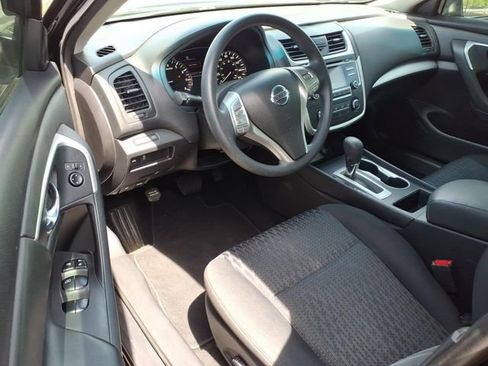 Used 2016 Nissan Altima 2.5 S w/ Power Driver Seat Package FWD image 17