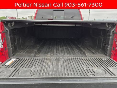 Certified 2024 Nissan Titan SV w/ SV Convenience Package AWD/4WD image 10