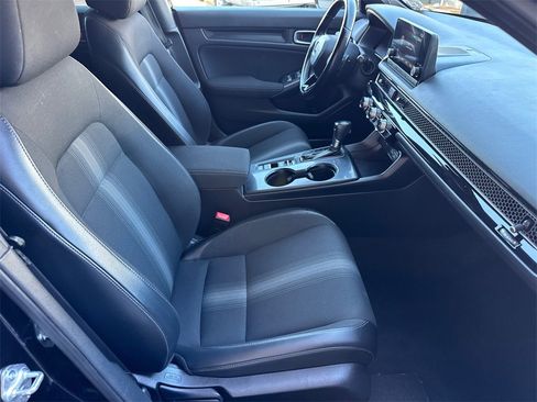 Used 2023 Honda Civic Sport image 14