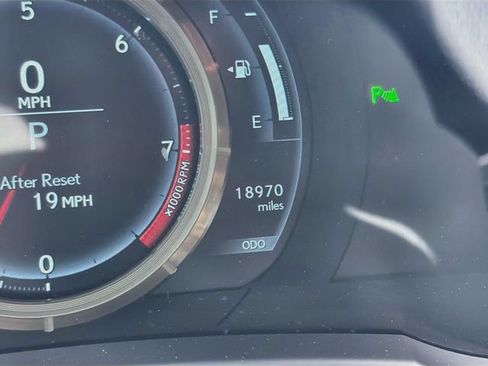 Used 2019 Lexus IS 350 F Sport w/ F Sport Package RWD image 39