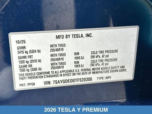 Used 2026 Tesla Model Y 2WD image 32