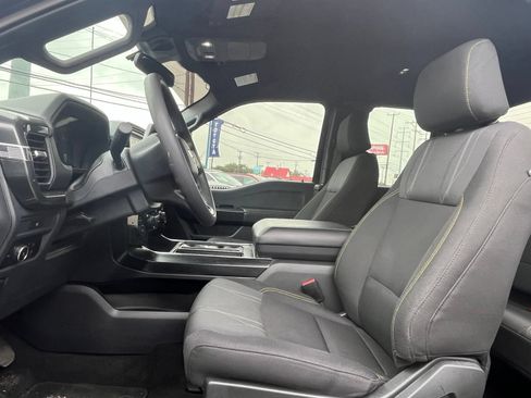 Used 2025 Ford F150 STX w/ Equipment Group 200A RWD image 8