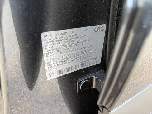 New 2025 Audi Q5 Premium Plus image 35