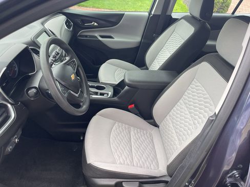 Used 2018 Chevrolet Equinox LS image 14