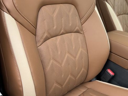 New 2026 Nissan Pathfinder Platinum w/ Cargo Package image 16