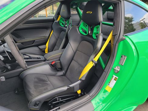 Certified 2022 Porsche 911 GT3 image 5