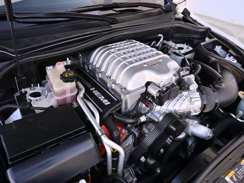 Used 2021 Dodge Durango SRT Hellcat w/ Premium Interior Group AWD/4WD image 60