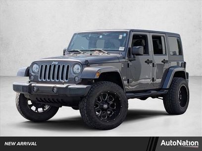 Used 2017 Jeep Wrangler Unlimited Sahara w/ Connectivity Group
