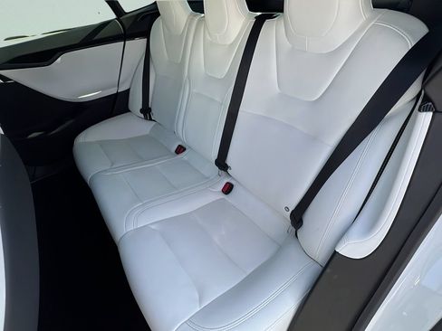 Used 2021 Tesla Model S Long Range AWD/4WD image 9