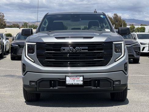 New 2026 GMC Sierra 1500 Elevation AWD/4WD image 2