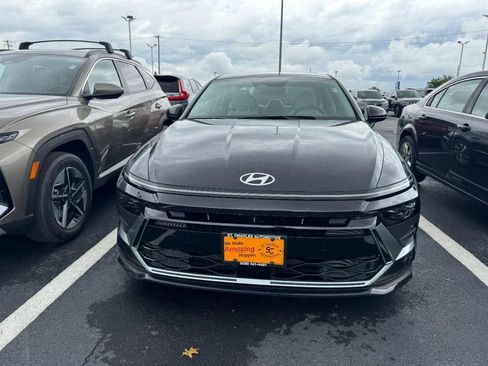 Used 2026 Hyundai Sonata Blue FWD image 2