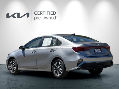 Certified 2023 Kia Forte LXS FWD image 6