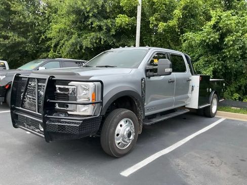 Used 2023 Ford F550 4x4 Crew Cab Super Duty w/ XLT Value Package image 10