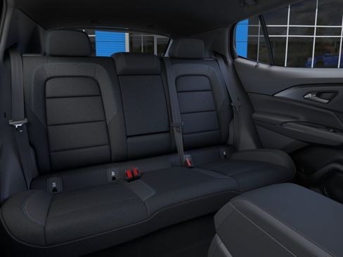 New 2026 Chevrolet Equinox EV LT w/ Midnight Package FWD image 17