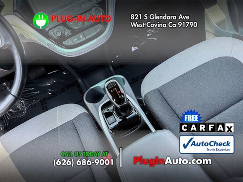 Used 2018 Chevrolet Bolt LT FWD image 16